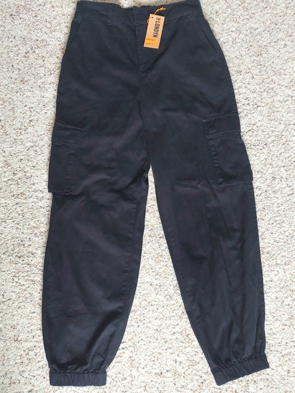Forever 21 The Londyn Cargo Jogger Black Pants Women Medium NWT